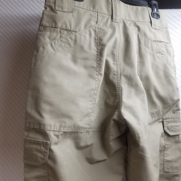738 - Right Image 32W Utility Pants - Picture 7 of 8